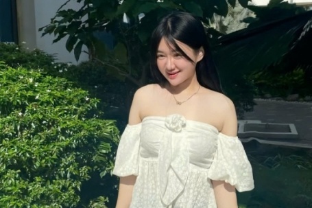 Cô gái 117 kg 'lột xác' sau khi giảm một nửa trọng lượng