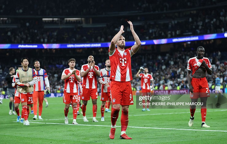 Kane rời Tottenham sau 14 năm trắng tay để tìm kiếm vinh quang tại Bayern