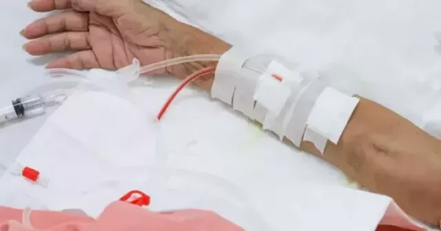 Bác sĩ nêu tên 10 loại thuốc có thể tàn phá thận cấp tính