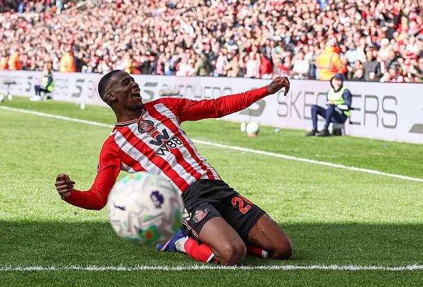 Mukiele ghi bàn duy nhất mang về 3 điểm cho Sunderland