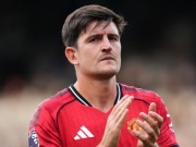 Tin mới nhất bóng đá sáng 12/4: Maguire không hề giảm lương?