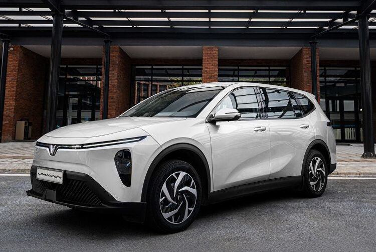 Limo Green là mẫu xe có doanh số cao nhất với 12.471 xe.