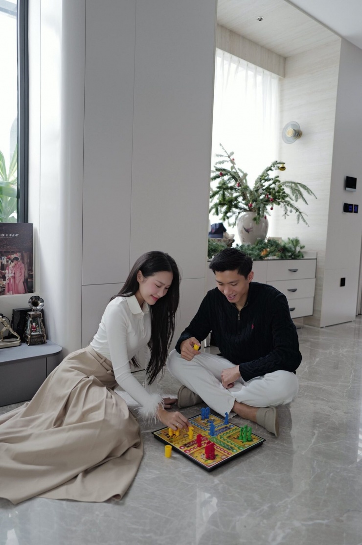 Doãn Hải My - Đoàn Văn Hậu: Cặp vợ chồng người đẹp - cầu thủ triệu người ngưỡng mộ - 6