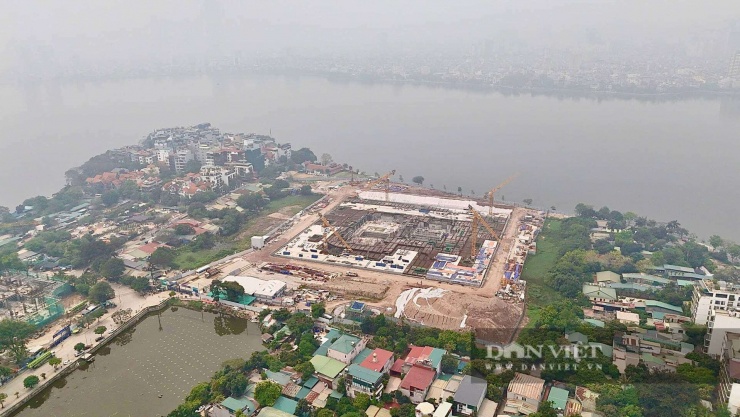 Tháng 10/2025, dự án Nhà hát Opera Hà Nội và Công viên văn hóa - nghệ thuật chuyên đề được khởi công tại khu vực hồ Đầm Trị, bán đảo Quảng An, phường Tây Hồ, Thành phố Hà Nội.