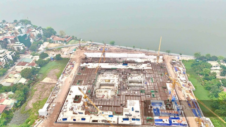 Dự án Nhà hát Opera Hà Nội có tổng vốn đầu tư hơn 12.756 tỷ đồng, với quy mô khoảng 191.000m2.&nbsp;