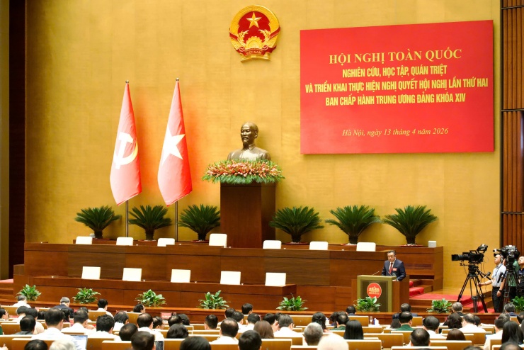 Quang cảnh hội nghị.