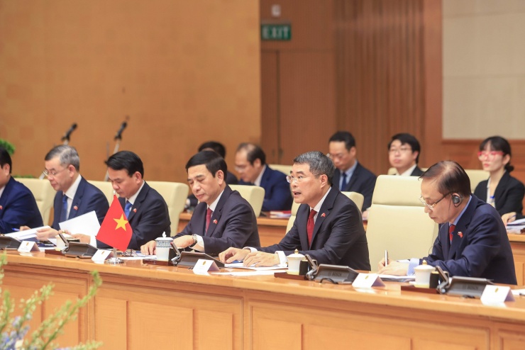 Thủ tướng Lê Minh Hưng chủ trì Lễ đón Thủ tướng Slovakia thăm Việt Nam - 12