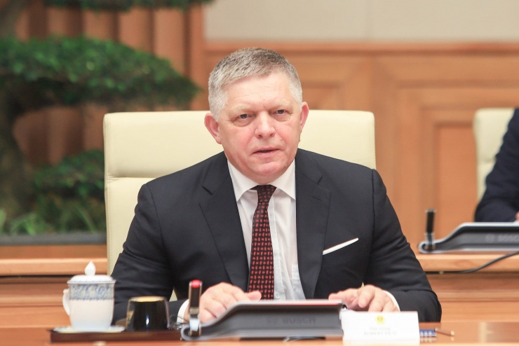 Thủ tướng Lê Minh Hưng chủ trì Lễ đón Thủ tướng Slovakia thăm Việt Nam - 13