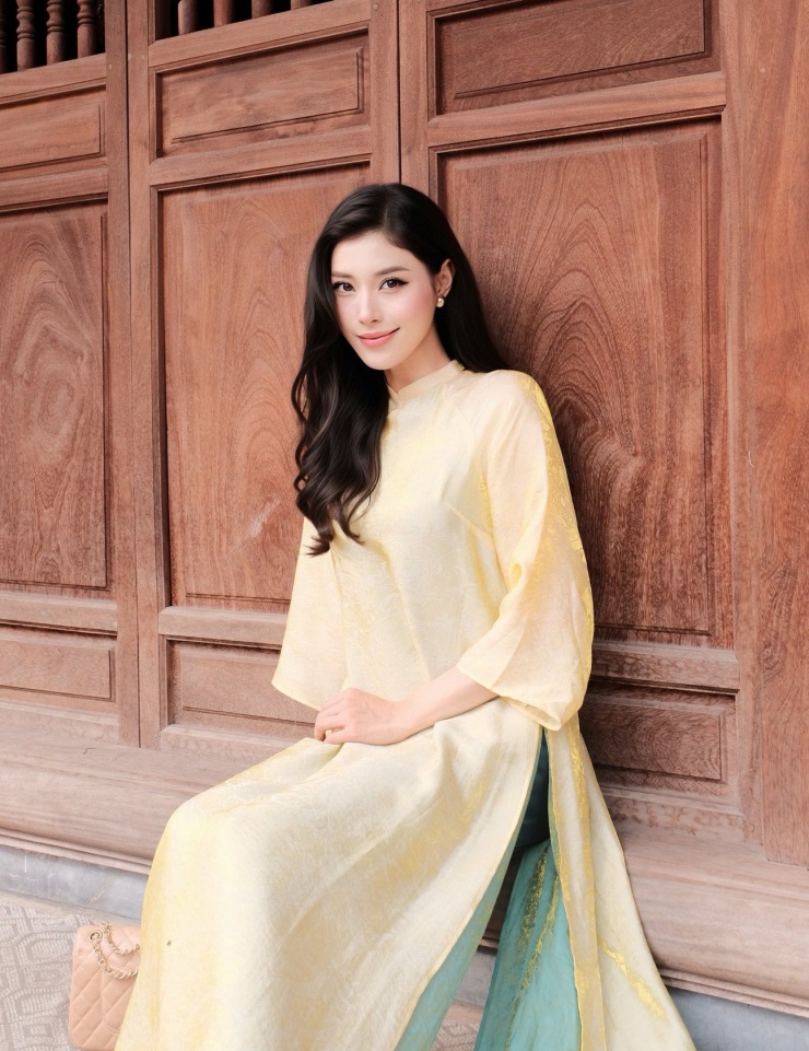 Cô nàng rất tự tin với chuyên môn và nhan sắc của mình