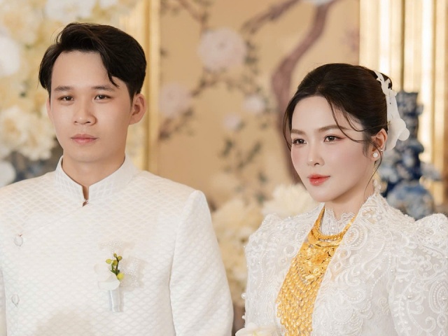 Đám cưới 'công tử Bạc Liêu' chi nửa tỷ đồng, phủ kín gốm sứ, tranh khảm vàng