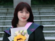 Lời nhắn xúc động từ giường bệnh của cô gái 24 tuổi mắc ung thư giai đoạn cuối