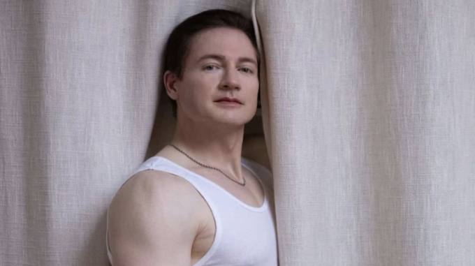 Chuyên gia về chống lão hóa Bryan Johnson cho rằng động tác squat tốt hơn đi bộ. Ảnh: X