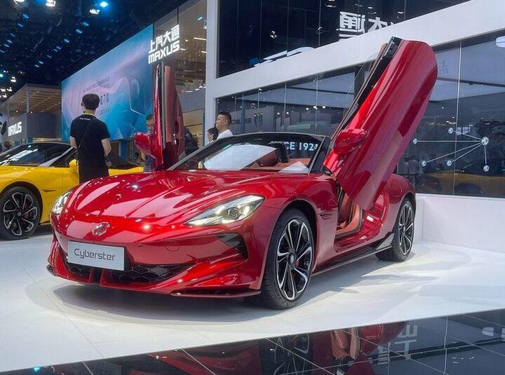 Top 5 ô tô Trung Quốc giá cao nhất Việt Nam: Cuộc đua của những Flagship - 2