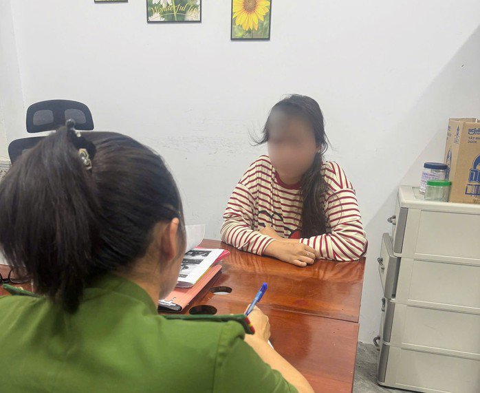 Một em liên quan đến vụ ẩu đả tại cơ quan công an. Ảnh: CACC