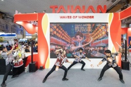 Không cần bay xa vẫn “du lịch Đài Loan”: Gian hàng VITM Hà Nội 2026 khiến giới trẻ thích thú