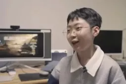 Bị ĐH Oxford từ chối, thần đồng người Hàn Quốc với chỉ số IQ 204 đã biến thất bại thành cơ hội