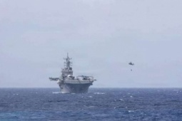 Hai tàu khu trục của Hải quân Mỹ suýt bị Iran đánh chìm trong tích tắc khi đi qua eo biển Hormuz