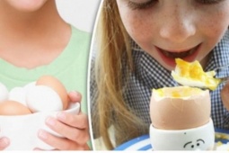 Trứng chớ dại ăn cùng những thứ này kẻo tự mang họa vào người