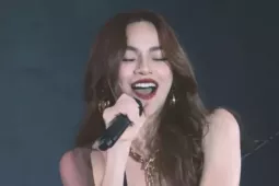 Đề xuất 'sát hạch hát live' cho ca sĩ Việt