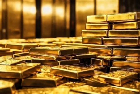Giá vàng thế giới lao dốc sáng 13/4