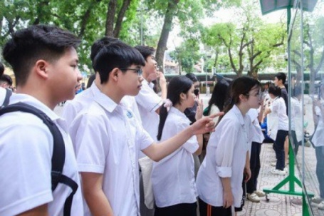 Tính toán kỹ nguyện vọng lớp 10 để không trượt oan trước tỉ lệ chọi cao