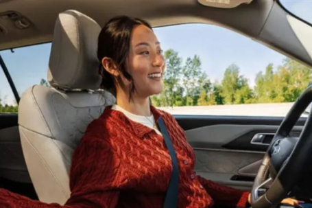 Nhiều tài xế lái xe mất tập trung nhưng luôn ảo tưởng mình giỏi hơn số đông