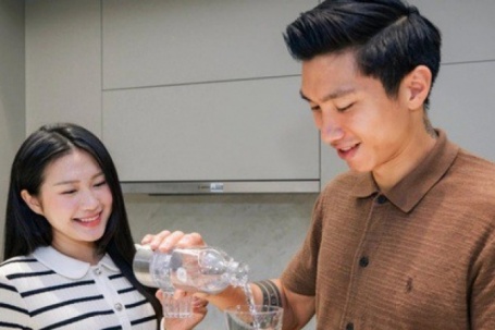 "Sóng gió" bủa vây gia đình Doãn Hải My - Đoàn Văn Hậu