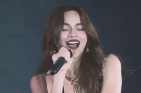 Đề xuất 'sát hạch hát live' cho ca sĩ Việt