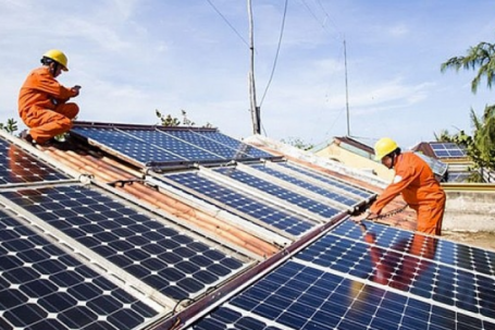 Phạt tới 20 triệu đồng nếu lắp điện mặt trời không thông báo