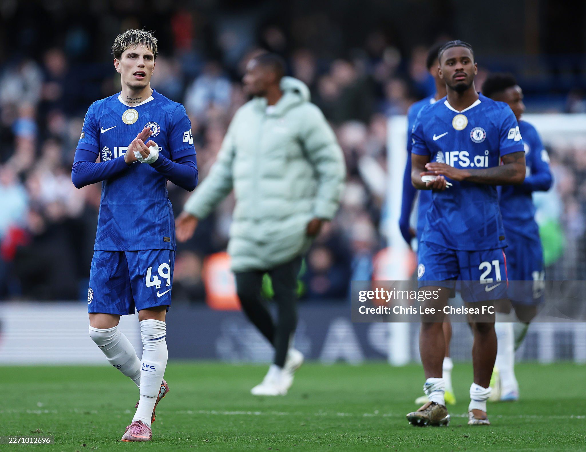 Chelsea thể hiện bộ mặt bạc nhược