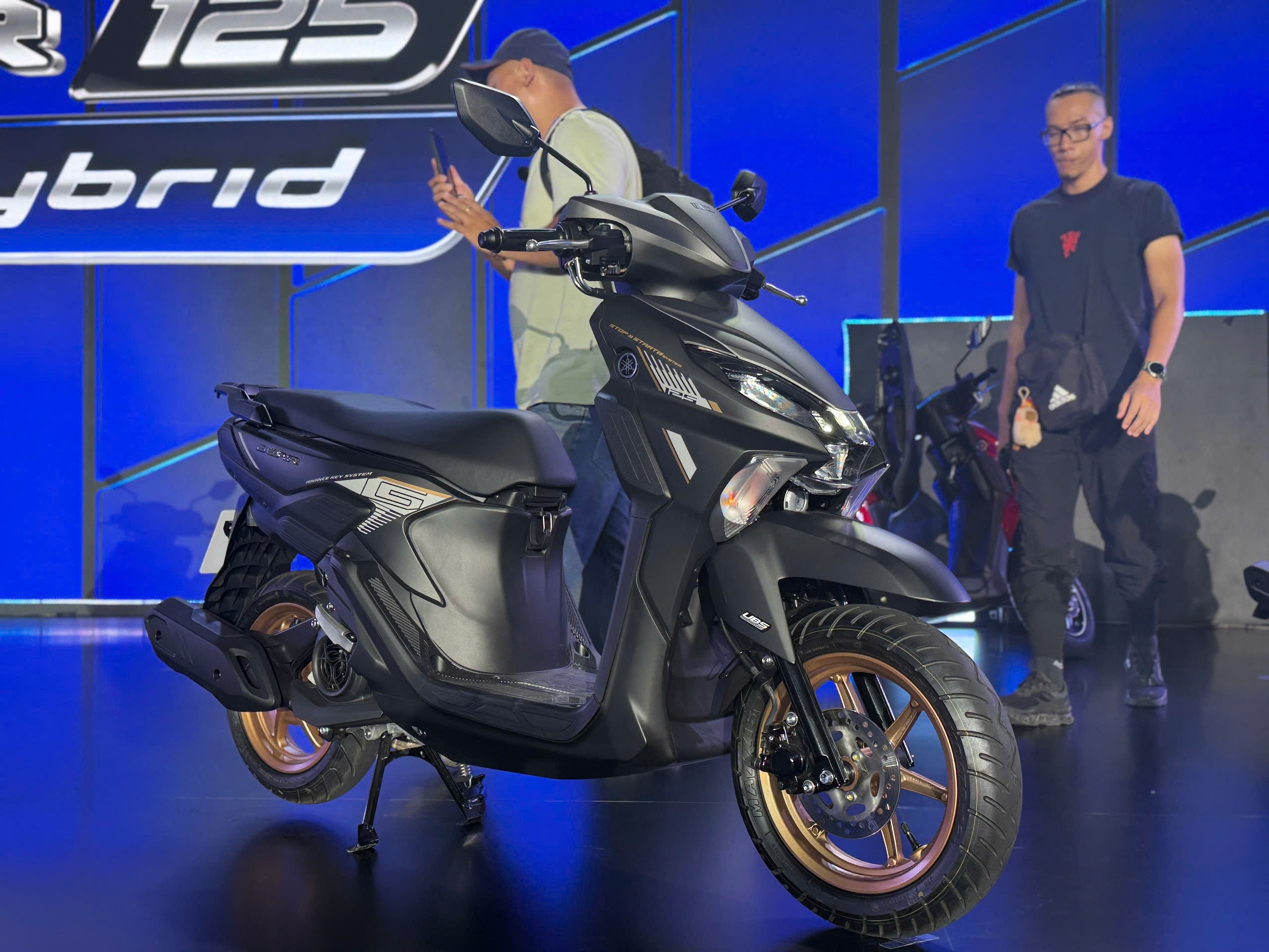 Công nghệ hybrid xuống phân khúc giá rẻ được xem là lợi thế giúp xe tạo nên đột phá.