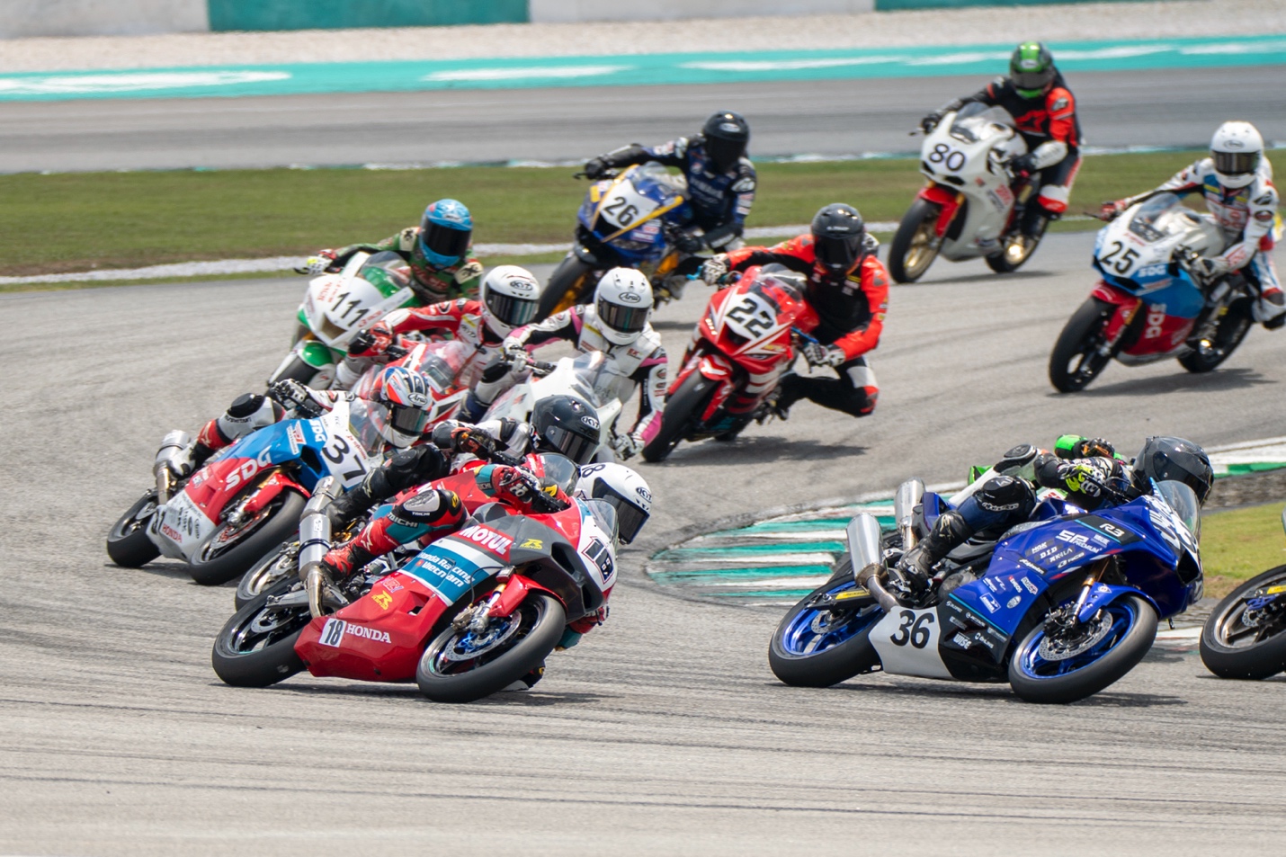 Kết quả tại Sepang được xem là tín hiệu tích cực cho Honda Racing Vietnam, tiếp thêm sự tự tin cho Honda Racing Vietnam ở những chặng đua sắp tới. Ảnh: HVN