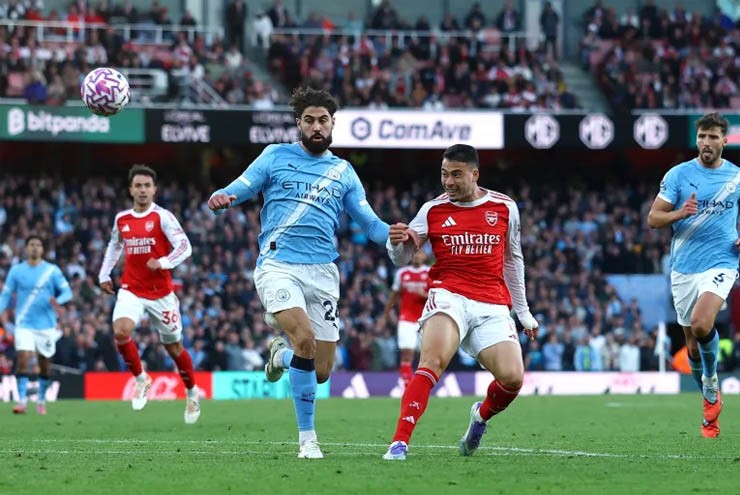 Man City và Arsenal hòa 1-1 ở trận lượt đi diễn ra trên sân Emirates&nbsp;