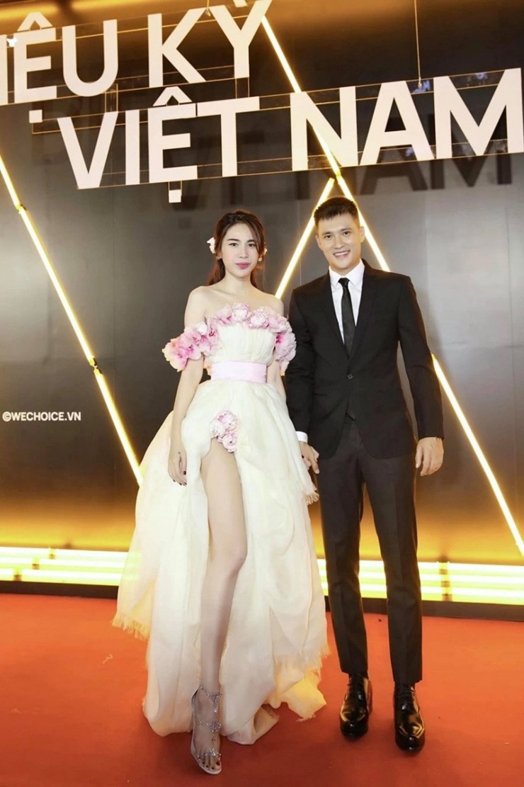 5 cặp nghệ sĩ - cầu thủ Việt: Người hạnh phúc viên mãn, kẻ tan vỡ - 3