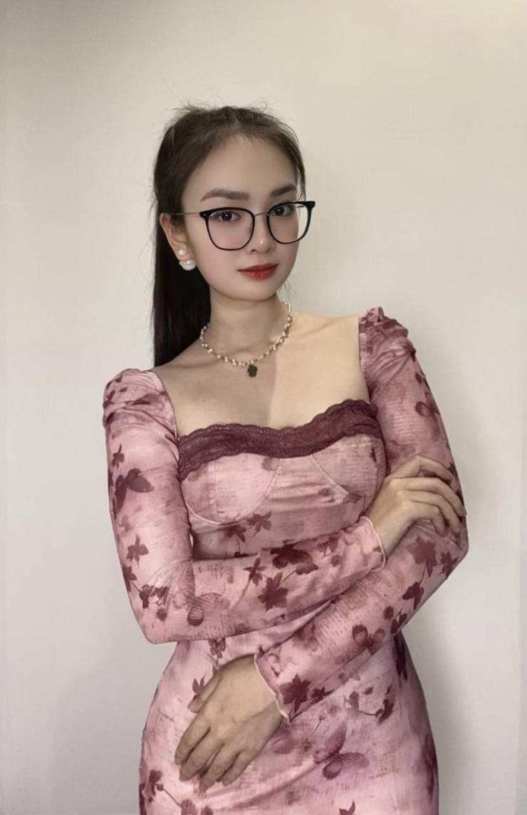 Thiện Nhân kết hợp Phương Anh hát Tâm sự đời tôi trong đêm diễn phòng trà vào năm ngoái.