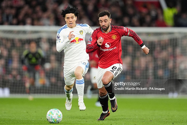 Video bóng đá MU - Leeds United: Thảm họa hiệp 1 & thẻ đỏ, bừng tỉnh muộn màng (Ngoại hạng Anh)