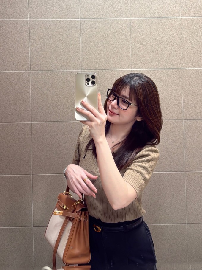 Cặp 'chồng xấu vợ xinh đẻ con tiên' nổi tiếng Campuchia giờ ra sao? - 11