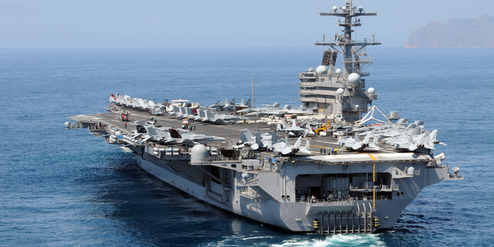 Tàu sân bay thứ 3 của Mỹ tiến gần Trung Đông - 1