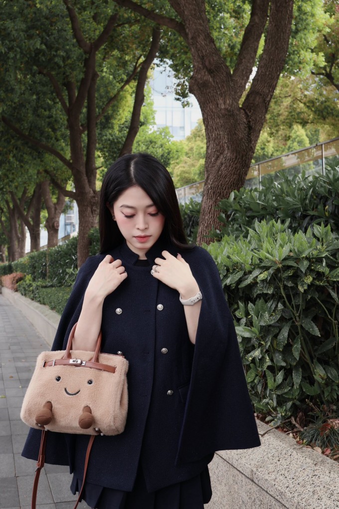 Ảnh sao 14/4: Thu Trang mê nhìn Tiến Luật chơi với cặp song sinh - 10