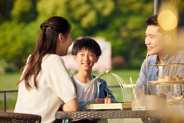 Hãy tiếp năng lượng, trở thành nguồn sống tưới mát tâm hồn con trẻ. Ảnh minh họa