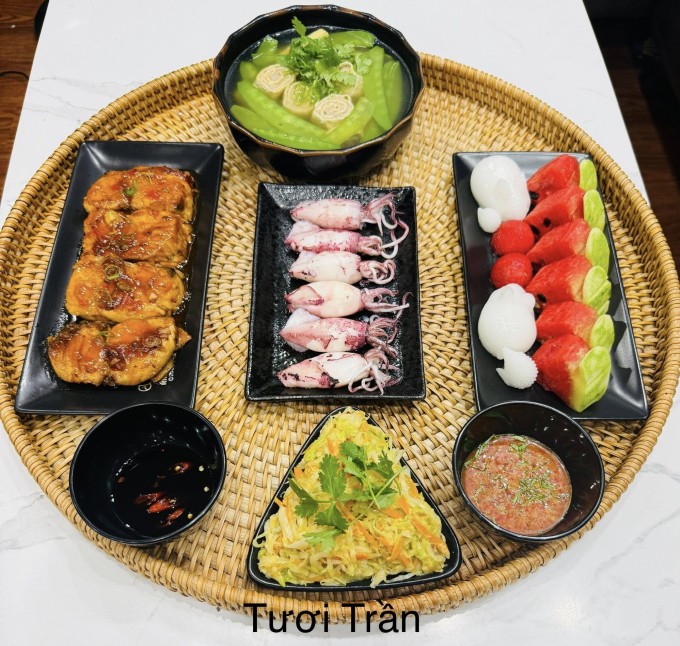 Những mâm cơm nhà 'đẹp như ở tiệm' của mẹ đảm Hà Nội - 2