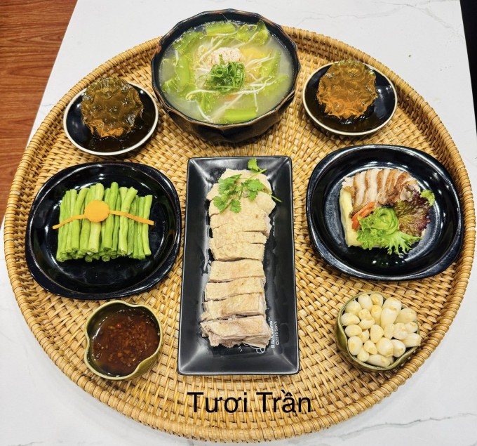 Những mâm cơm nhà 'đẹp như ở tiệm' của mẹ đảm Hà Nội - 5