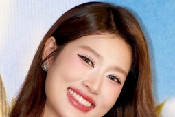 Đoàn Thiên Ân - cô gái nghèo thành diễn viên phim trăm tỷ