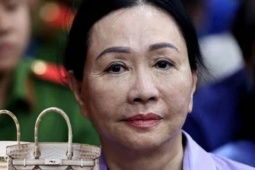 Hai túi Hermès "bạch tạng" định giá 4,1 tỉ đồng: Bà Trương Mỹ Lan có quyền yêu cầu thẩm định lại