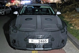 Kia K5 thế hệ mới có thêm tùy chọn động cơ hybrid