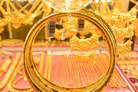 11 đơn vị xin sản xuất vàng miếng và nhập khẩu vàng, 26 ngân hàng đã giảm lãi suất