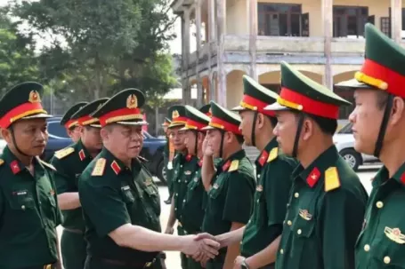 Đại tướng Nguyễn Trọng Nghĩa thăm và kiểm tra các đơn vị trên địa bàn Đà Nẵng