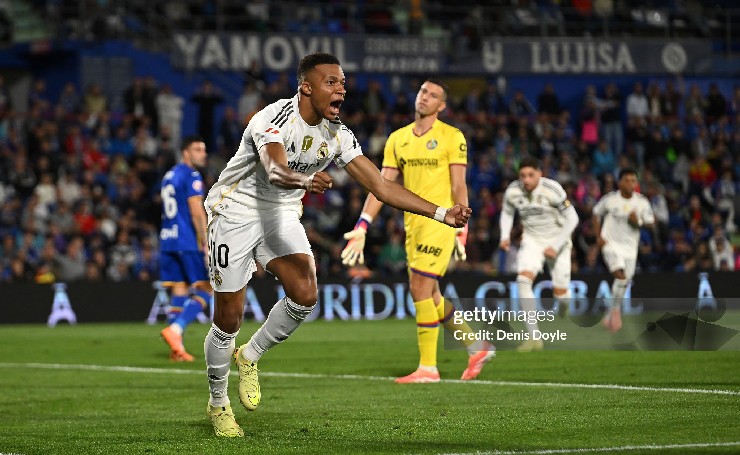 Áp lực đè nặng lên Mbappe và Chủ tịch Perez