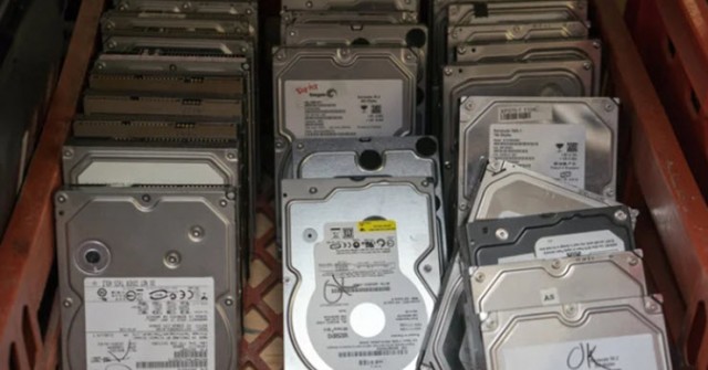 Mua ổ cứng cũ: "Kèo thơm" tiết kiệm chi phí hay canh bạc đánh đổi dữ liệu?