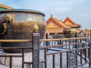 Giải mã 233 chum nước trong Tử Cấm Thành